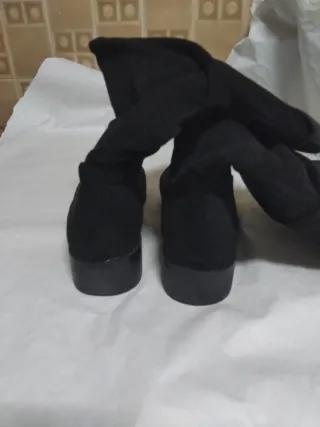 Botas altas negras
