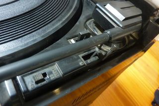 Mini cadena Sanyo DCX W8 con tocadiscos