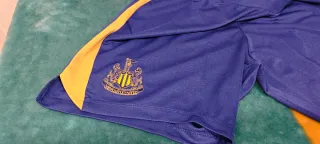 Shorts del Newcastle. Talla L.
