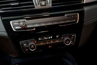 BMW X2   xDrive25e Auto