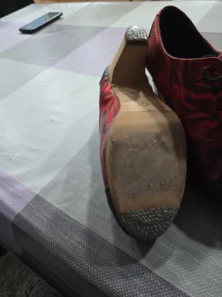 Zapatos Flamenco Tacón Rojo y Negro