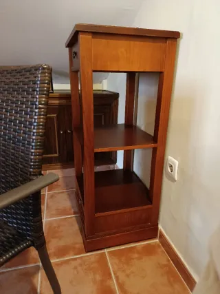 Mueble auxiliar madera 2 cajones.
