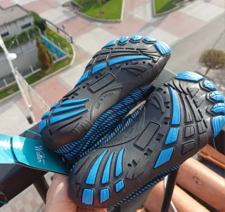 Zapatillas barefoot 44