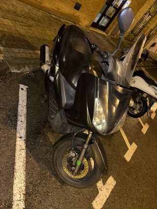 Yamaha Xmax 250cc 2005 Negra