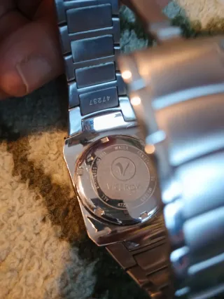 Reloj Viceroy Rectangular Negro y Plateado