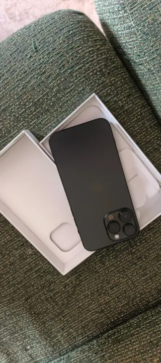 iPhone 14 Pro Max Apple