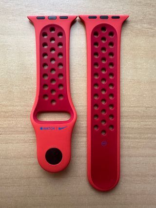 Apple Watch X Nike 41mm. Crimson/Gym Red Band S/M
