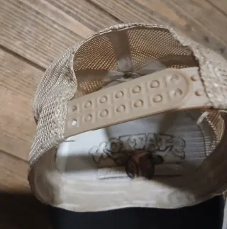 Cappello trucker con stampa