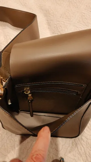 Bolso de hombro sin estrenar color visón