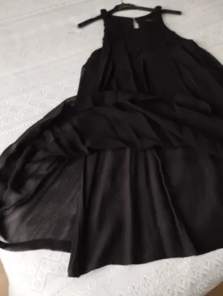 Vestido negro Tintoretto con adorno flores