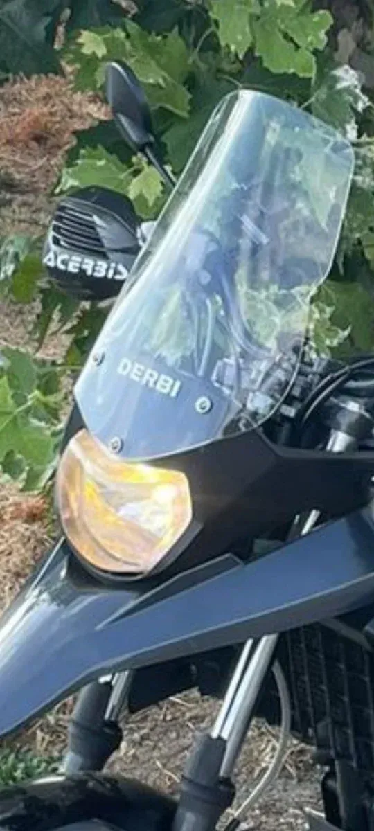 Cúpula pantalla Derbi GPR Terra Adventure