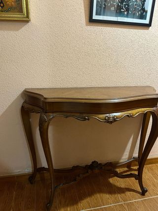 Mesa recibidor o pasillo de madera