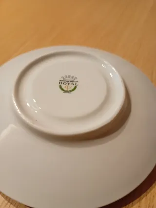 3 Tazzine da tè Royal Porcellana Vintage