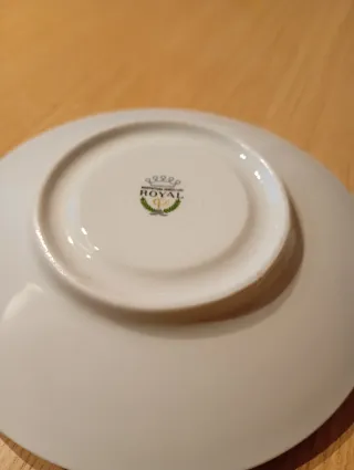 3 Tazzine da tè Royal Porcellana Vintage