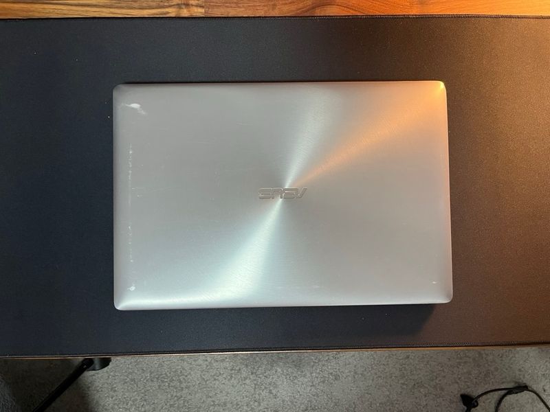 Portátil Asus Zenbook Pro 4k afbeelding 2