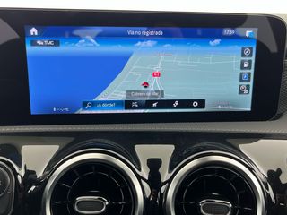 Mercedes-Benz Clase A 180 100 kW (136 CV)