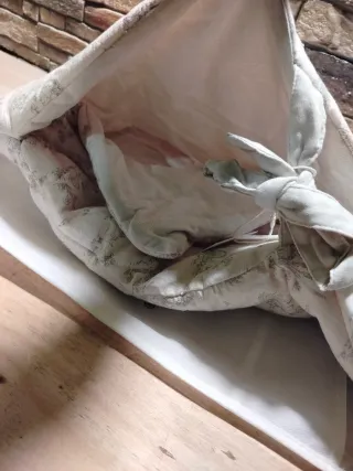 Saco Pasito a Pasito Capucha Toile de Jouy Cream