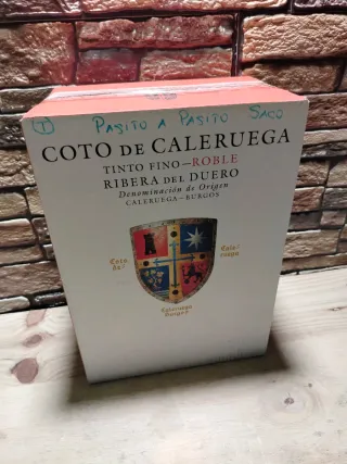 Saco Pasito a Pasito Capucha Toile de Jouy Cream