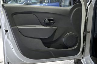 Dacia Logan   Essential TCE 66kW 90CV GLP  18