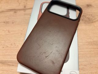 Funda Nomad Traditional Leather iPhone 17 Pro Max
