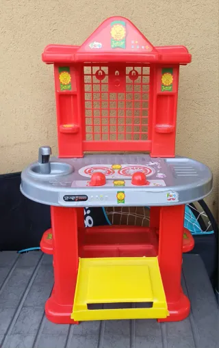 Cucina giocattolo 0-3 anni