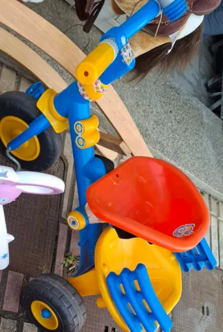 Triciclo infantil