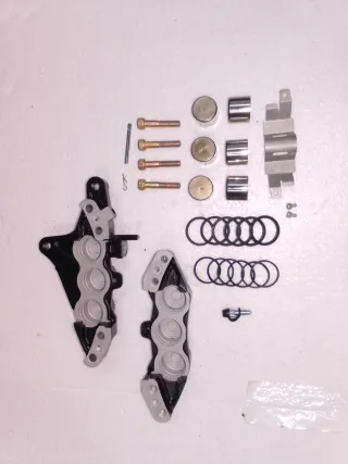 Pinza Tokico 6 pistones Suzuki RGV 250 VJ22