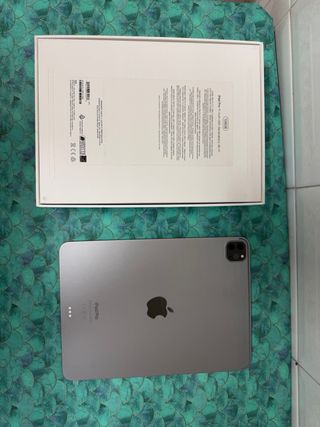 iPad Pro 11 4ª Gen + Smart Folio + Apple Pencil