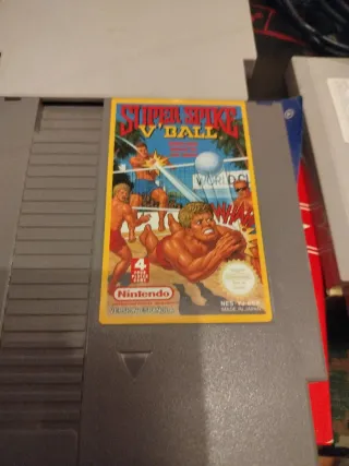 Consola NES con juegos y mandos