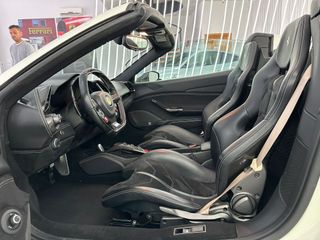 Ferrari 488 Spider DCT