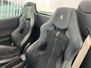 Ferrari 488 Spider DCT