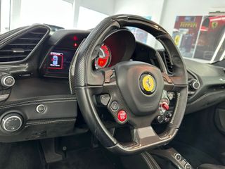 Ferrari 488 Spider DCT