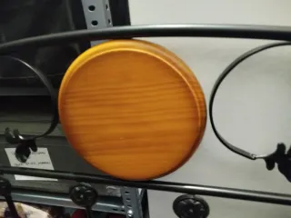 Cabecero de forja con detalle madera