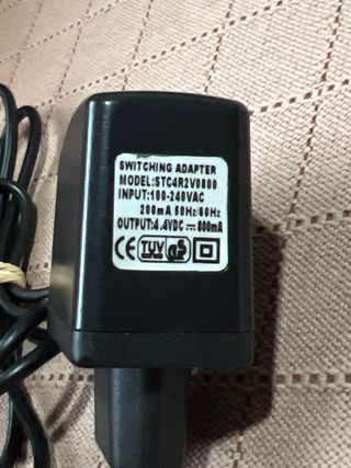 Adaptador Corriente 100-240V