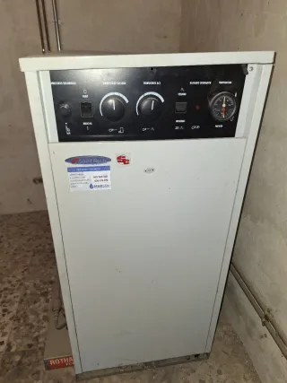 Caldera gasoil y depósito completo