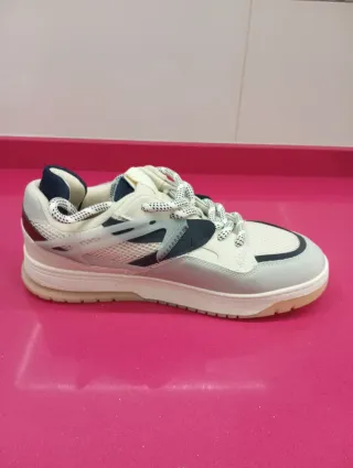 Zapatillas Zara Hombre Gris y Blanco