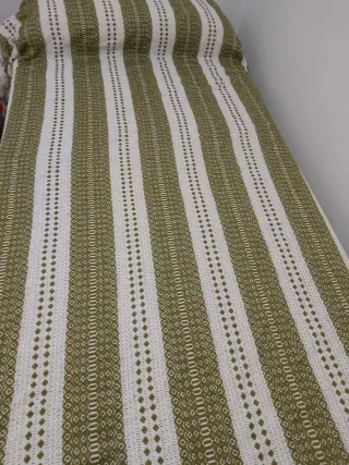 2 Colchas verde y blanca