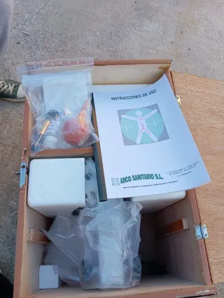 Microscopio Zeiss XTJ-4700 Binocular