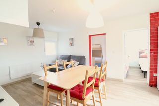 Piso muy luminoso y cálido en Cueto