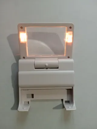 Lupa Game Boy con luz