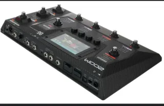 Zoom B6 Bass Multi-Effects Processor