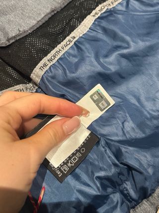 Chaqueta The North Face Gris