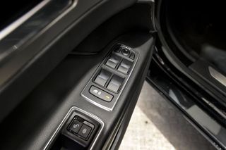 Jaguar XF   2.0D 132kW 180CV Portfolio Auto