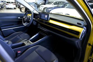 Jeep Avenger   BEV 115kW 156CV Summit