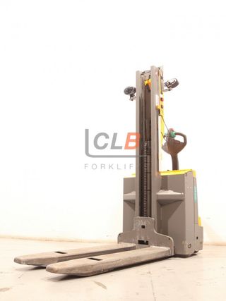 Ref. M-6581 Apilador Eléctrico JUNGHEINRICH EMD 118