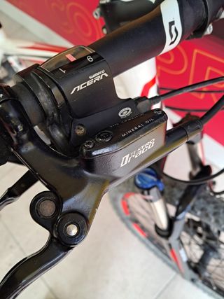 Bicicleta Montana Scott Aspect 30 Roja Y Blanca 26 Pulgadas