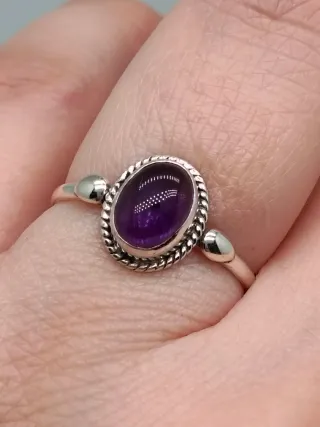 Anillo Plata 925 y Amatista Ovalada