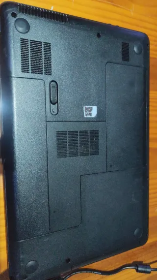 HP 650 Portátil Gris