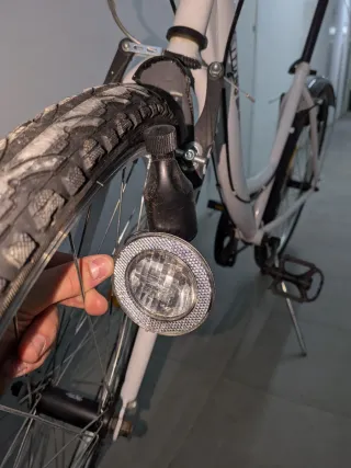 Bicicleta Urbana City 40 Blanca rueda 26