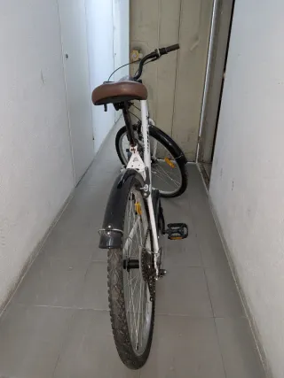 Bicicleta Urbana City 40 Blanca rueda 26